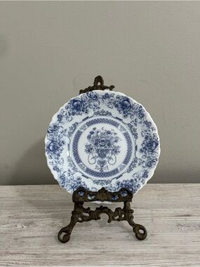 Vintage Arcopal France Blue and White Floral Milk Glass Plates - Set of 4